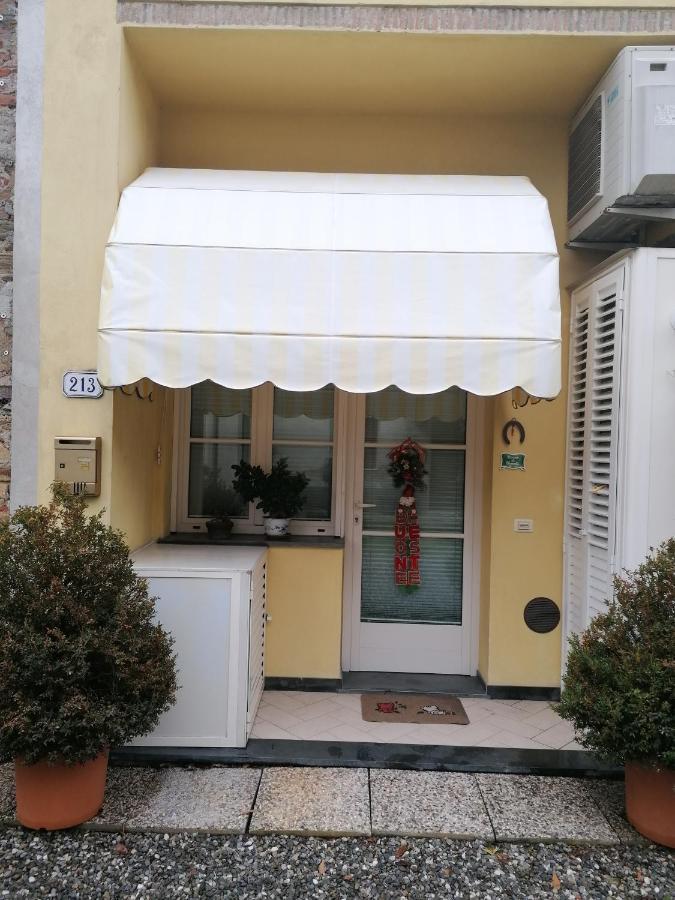 卢卡Casina Torretta公寓 外观 照片